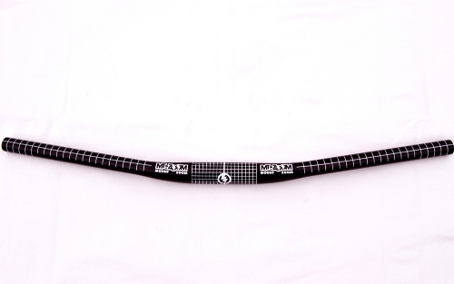 MT ZOOM Low Riser Bar 660mm 158g